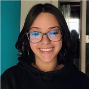 Estudiante de grado, cuyo idioma materno es el euskera. Sin experiencia como profesora particular a alumnos de cualquier año, pero con capacidad y ganas de aprender a serlo